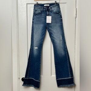 Women’s KanCan USA High Waisted Flare Jeans NWT size 5/6